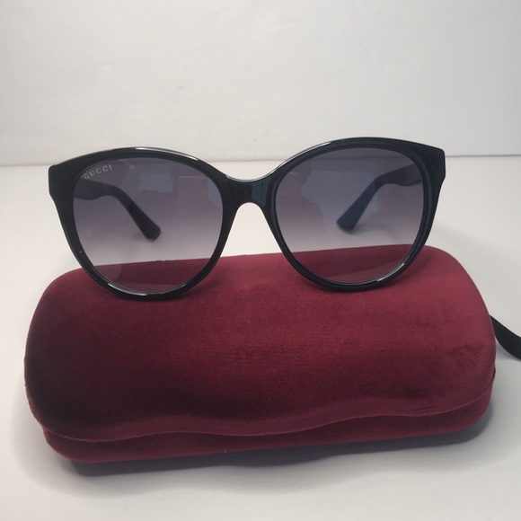 New🔥🔥 - GUCCI GG0631S ROUNDED MARMONT LOGO SUNGLASSES IN BLACK - Picture 5 of 15